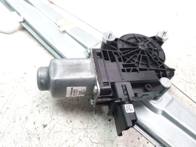 Recambio de elevalunas delantero izquierdo para hyundai tucson (nx) klass safe 2wd referencia OEM IAM 82403N7000  