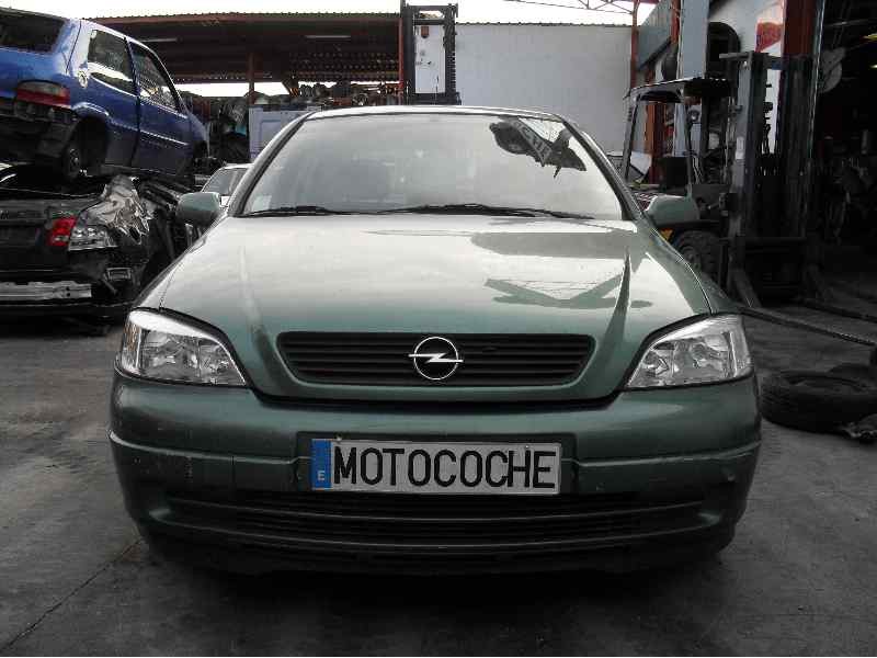 opel astra g berlina del año 1998