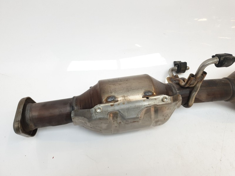 Recambio de catalizador para mazda cx-5 2.0 cat referencia OEM IAM PYD92D13588  