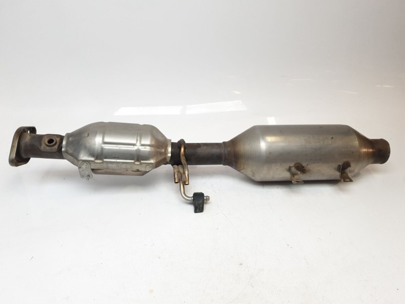 Recambio de catalizador para mazda cx-5 2.0 cat referencia OEM IAM PYD92D13588  