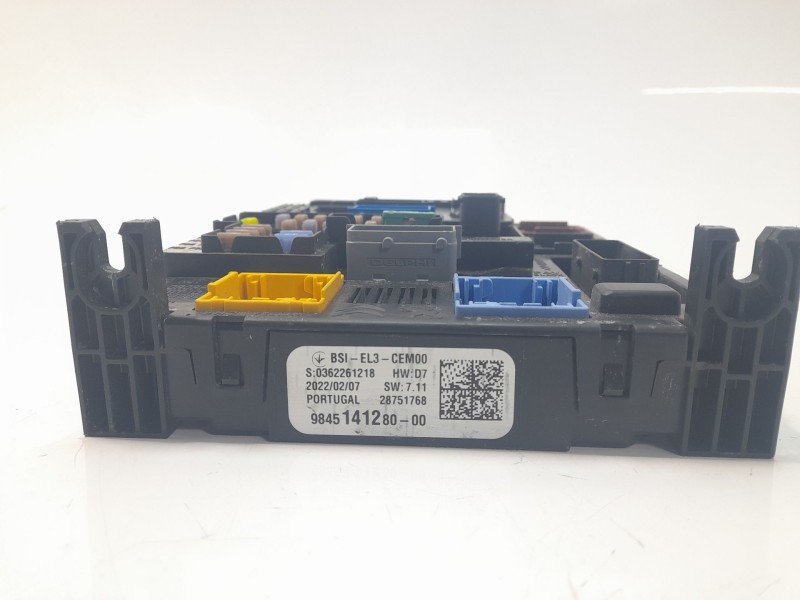 Recambio de caja reles / fusibles para opel corsa f ultimate referencia OEM IAM 9845141280  