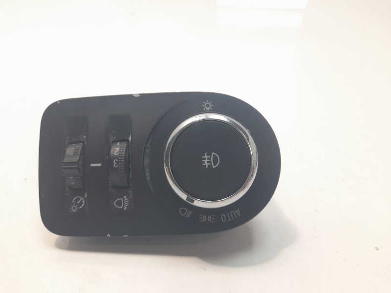 Recambio de mando luces para opel corsa f ultimate referencia OEM IAM   