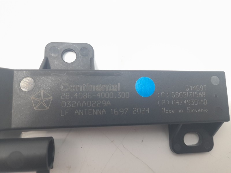 Recambio de amplificador de antena para alfa romeo giulia (952) 2.2 jtdm cat referencia OEM IAM 2840864000300 032AA0229A 