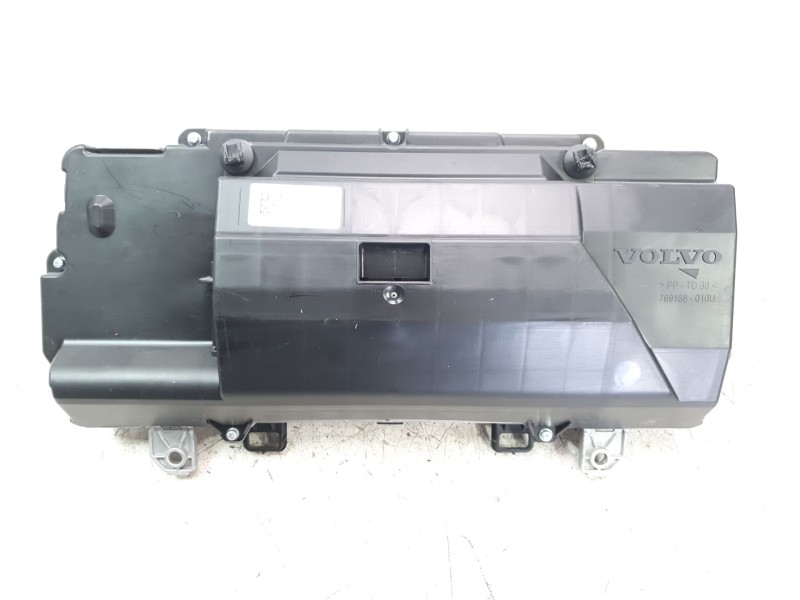 Recambio de cuadro instrumentos para volvo xc 40 essential 2wd referencia OEM IAM 32356877  