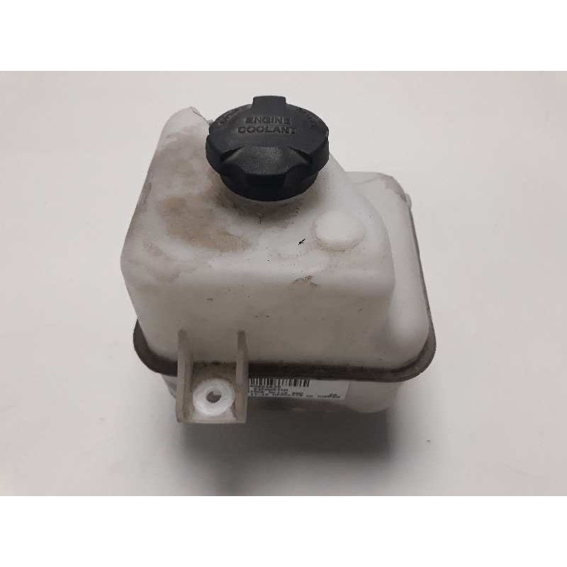 Recambio de deposito expansion para kia sportage drive 2wd referencia OEM IAM 254302S000  