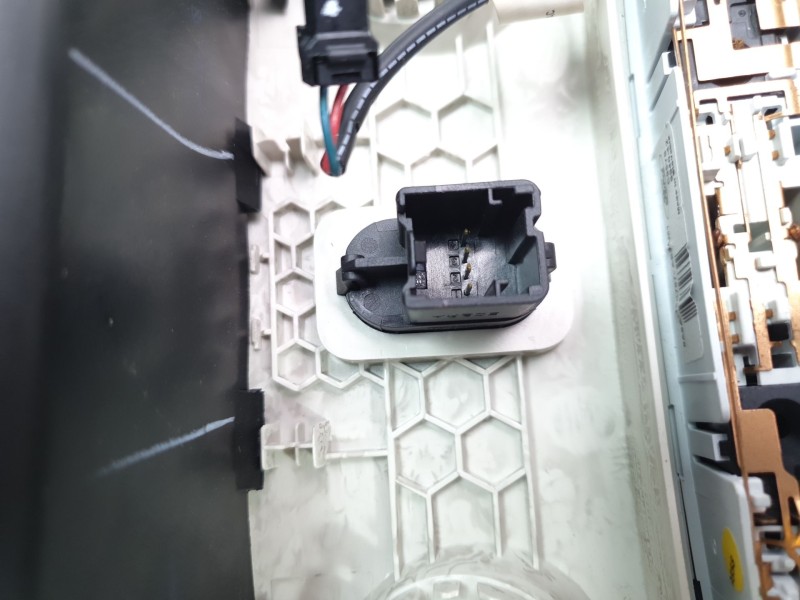 Recambio de luz interior para ford ecosport (cr6) trend referencia OEM IAM B515MCA80R  