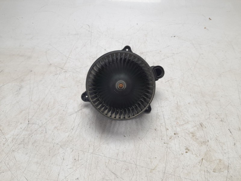 Recambio de ventilador calefaccion para ford ecosport (cr6) trend referencia OEM IAM H1BH19846AA 0130115702 