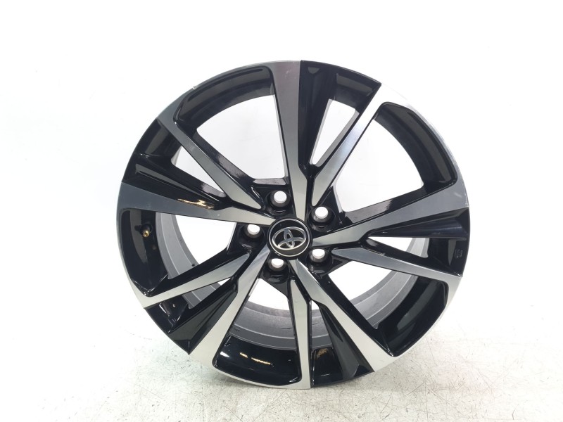 Recambio de llanta para toyota c-hr hybrid active referencia OEM IAM 42611F4331  