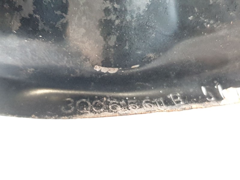 Recambio de mangueta trasera izquierda para volkswagen passat lim. (3g2) 1.8 tsi referencia OEM IAM   