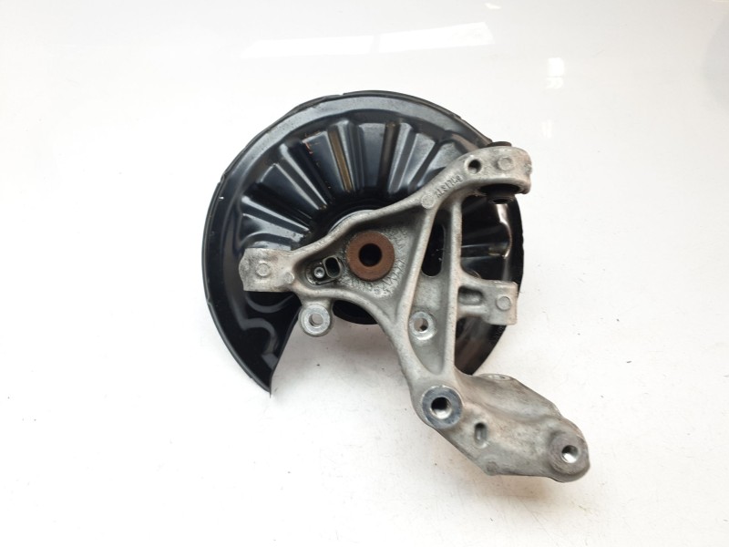 Recambio de mangueta trasera derecha para volkswagen passat lim. (3g2) 1.8 tsi referencia OEM IAM 3Q0505434H  