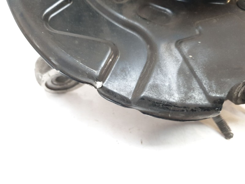 Recambio de mangueta delantera derecha para volkswagen passat lim. (3g2) 1.8 tsi referencia OEM IAM 5Q0407254A  