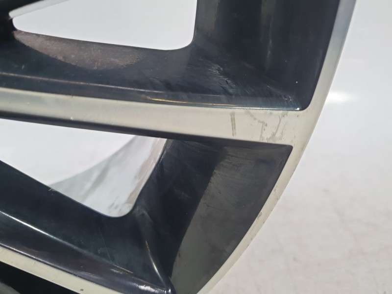 Recambio de llanta para toyota c-hr (_x1_) 1.8 hybrid (zyx10_, zyx11_) referencia OEM IAM PW45710000  