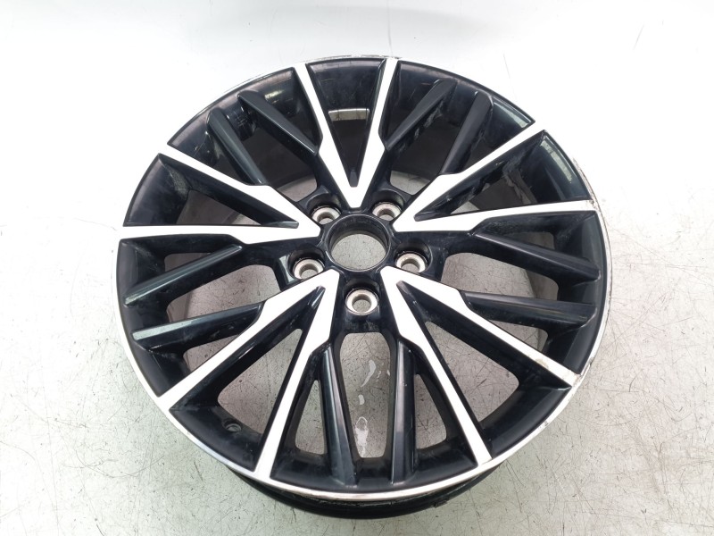 Recambio de llanta para toyota c-hr (_x1_) 1.8 hybrid (zyx10_, zyx11_) referencia OEM IAM PW45710000  
