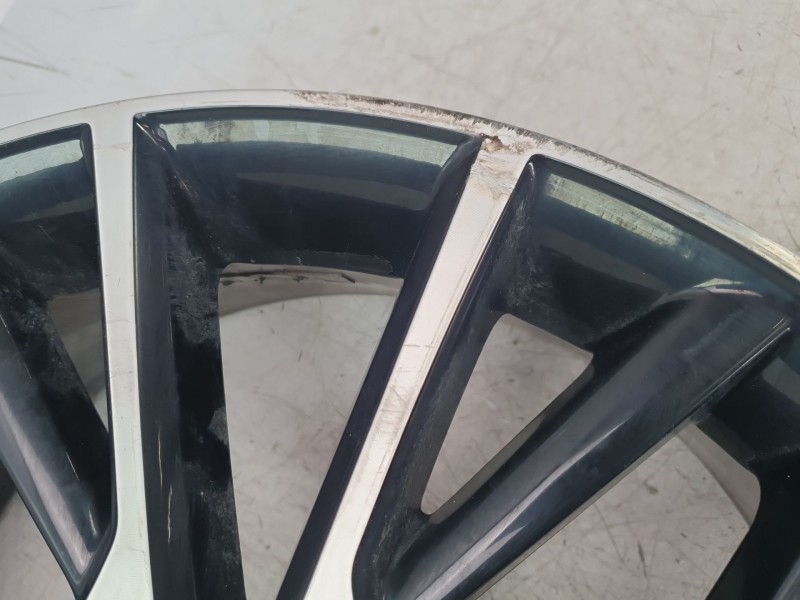 Recambio de llanta para toyota c-hr (_x1_) 1.8 hybrid (zyx10_, zyx11_) referencia OEM IAM PW45710000  