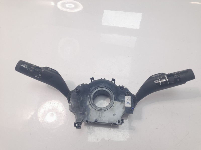 Recambio de mando multifuncion para kia sportage referencia OEM IAM 934C5P1940  