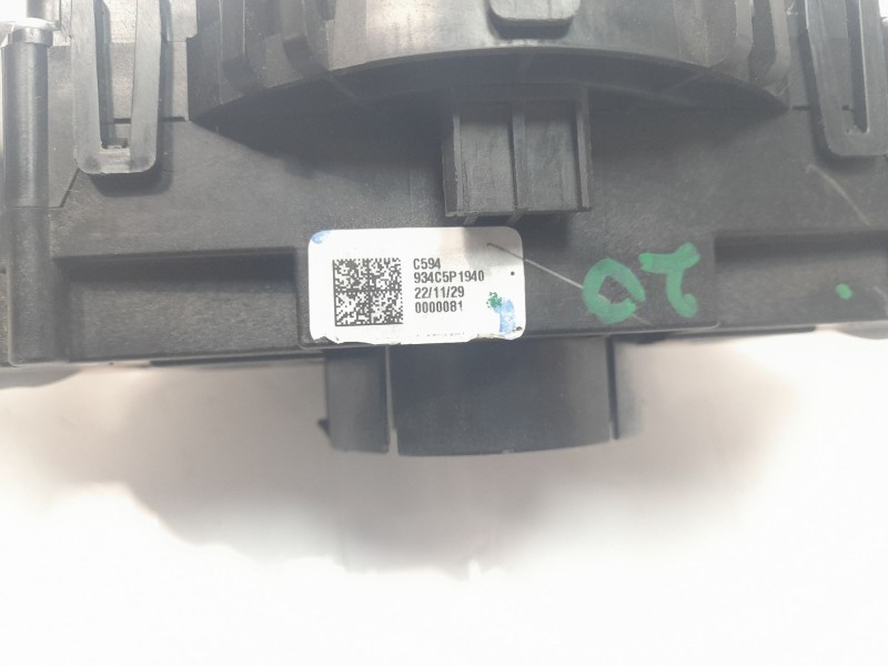 Recambio de mando multifuncion para kia sportage referencia OEM IAM 934C5P1940  