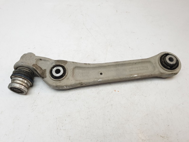 Recambio de brazo suspension inferior delantero izquierdo para audi a4 avant (8wd) referencia OEM IAM 8W0407155A  