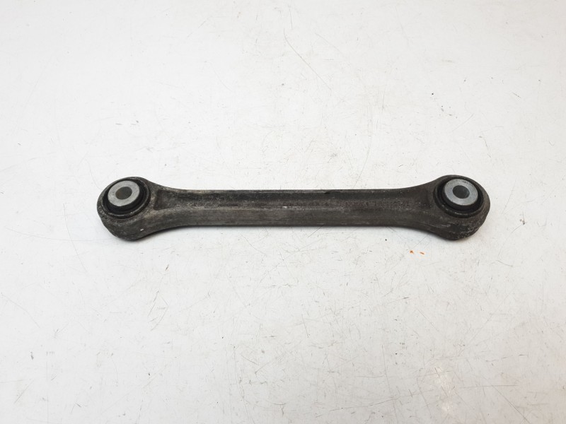 Recambio de tirante trasero derecho para porsche 911 (typ 997) carrera s coupe referencia OEM IAM 99633114705  