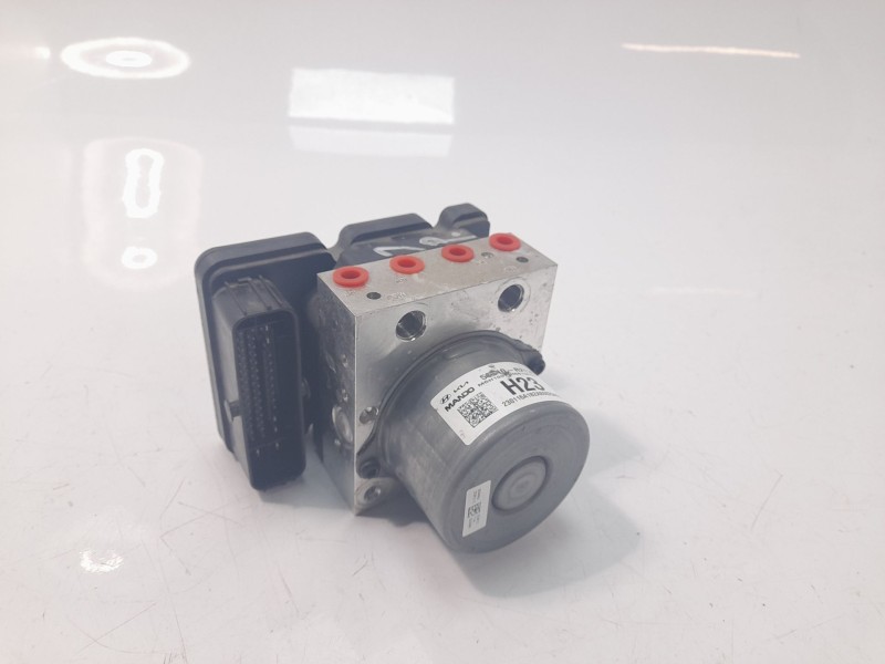 Recambio de abs para kia sportage referencia OEM IAM 58910R2130  