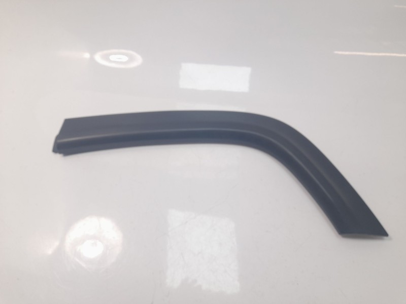 Recambio de aletin trasero izquierdo para jeep compass ii longitude 4x2 referencia OEM IAM 5XQ89TRMA  