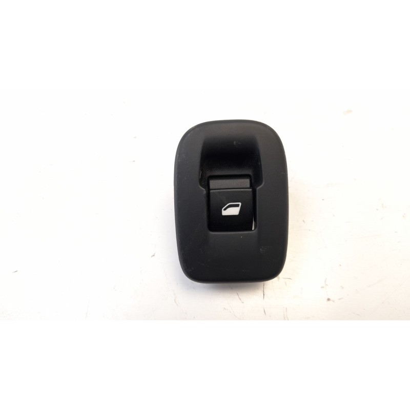 Recambio de mando elevalunas trasero izquierdo para peugeot 208 1.6 blue-hdi fap referencia OEM IAM 96751119ZD IAF440107CP 