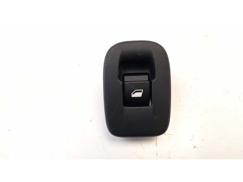 Recambio de mando elevalunas trasero izquierdo para peugeot 208 1.6 blue-hdi fap referencia OEM IAM 96751119ZD IAF440107CP 
