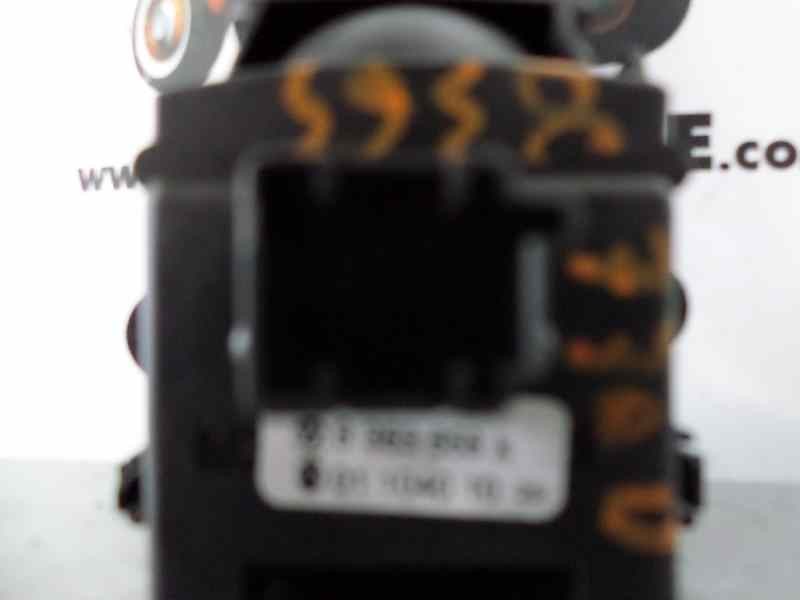 Recambio de mando intermitentes para bmw serie 7 (e38) 730d automático referencia OEM IAM 8363668  