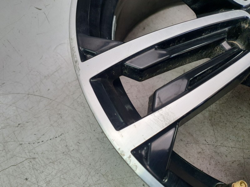 Recambio de llanta para volkswagen golf vii lim. gte referencia OEM IAM 5GE601025B  