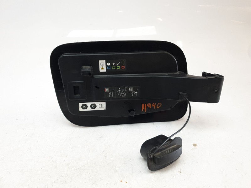 Recambio de tapa exterior combustible para citroën c4 berlina e-feel referencia OEM IAM 9835930680  