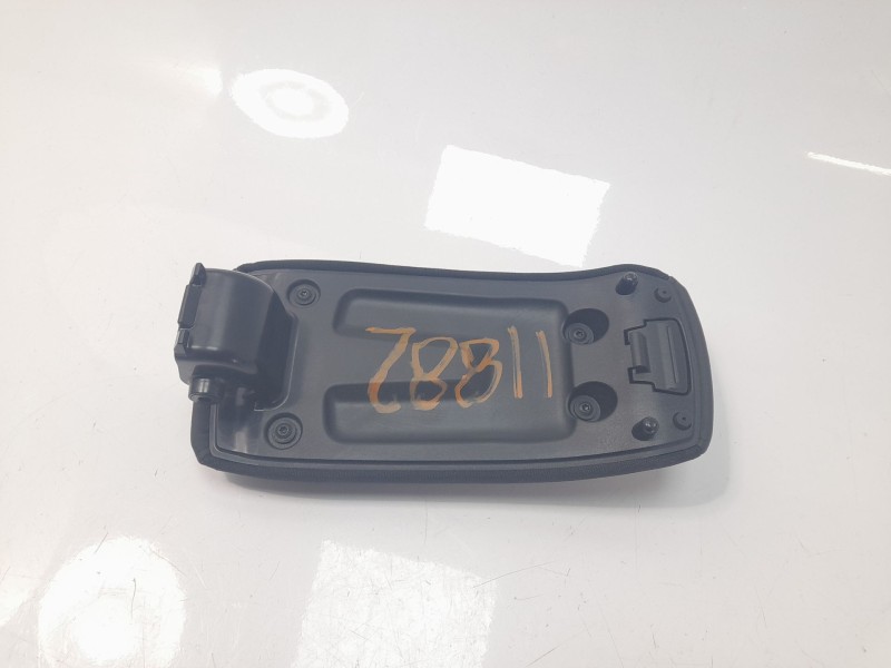 Recambio de apoyabrazos central para citroën c4 cactus shine referencia OEM IAM 16351320ZD  