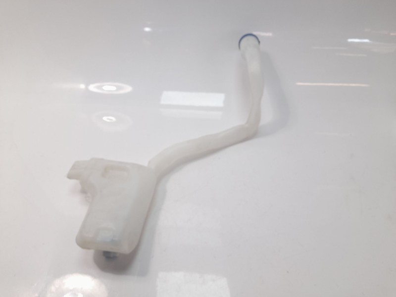Recambio de deposito limpia para citroën c4 cactus shine referencia OEM IAM 9801973680  