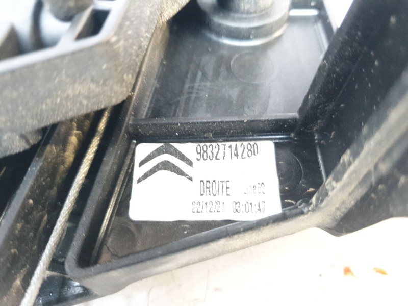 Recambio de elevalunas trasero derecho para citroën c4 berlina e-feel referencia OEM IAM 9832714280  