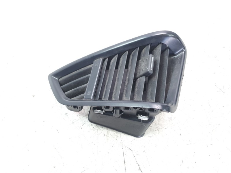 Recambio de aireador derecho para ford ecosport (cr6) trend referencia OEM IAM GN150108B08  