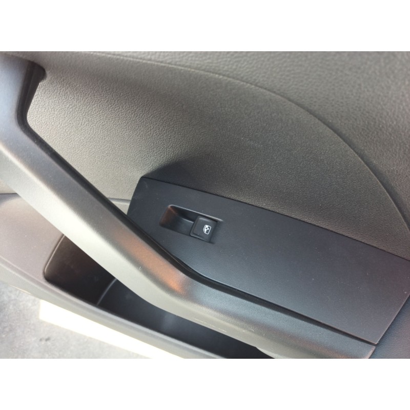 Recambio de mando elevalunas delantero derecho para volkswagen t-cross (c11, d31) 1.0 tsi referencia OEM IAM   