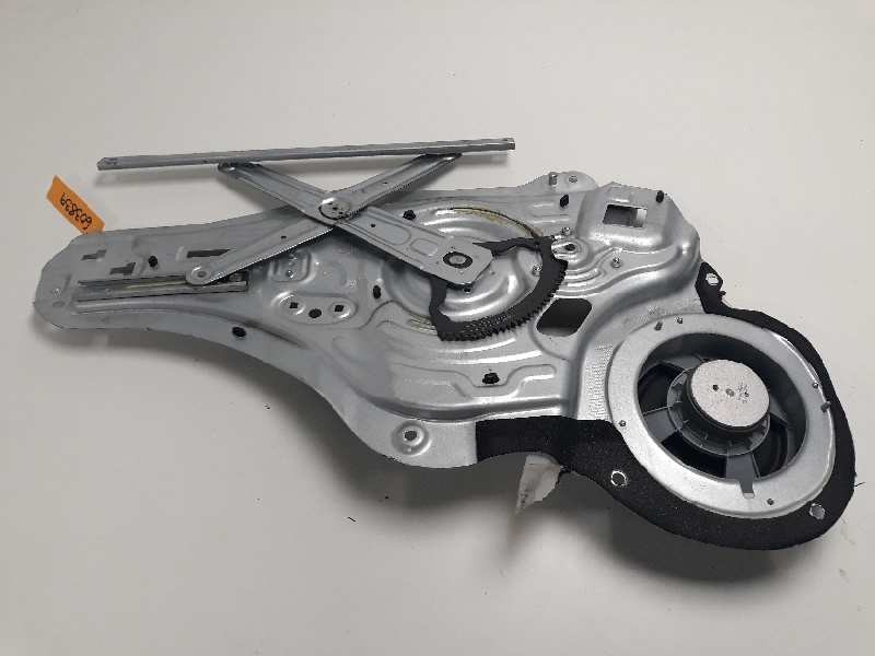 Recambio de elevalunas delantero derecho para kia sportage drive 2wd referencia OEM IAM 824803U120 106551616 