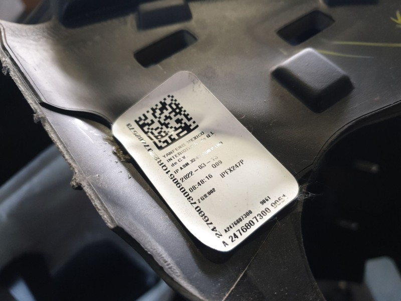 Recambio de salpicadero para mercedes-benz clase glb (bm 247) 1.3 cat referencia OEM IAM A2476807300  