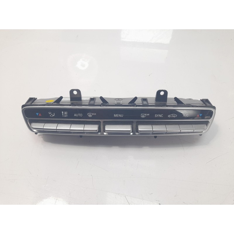 Recambio de mando climatizador para mercedes-benz clase c (w205) familiar 2.1 cdi cat referencia OEM IAM A2059054706 A2C93753600
