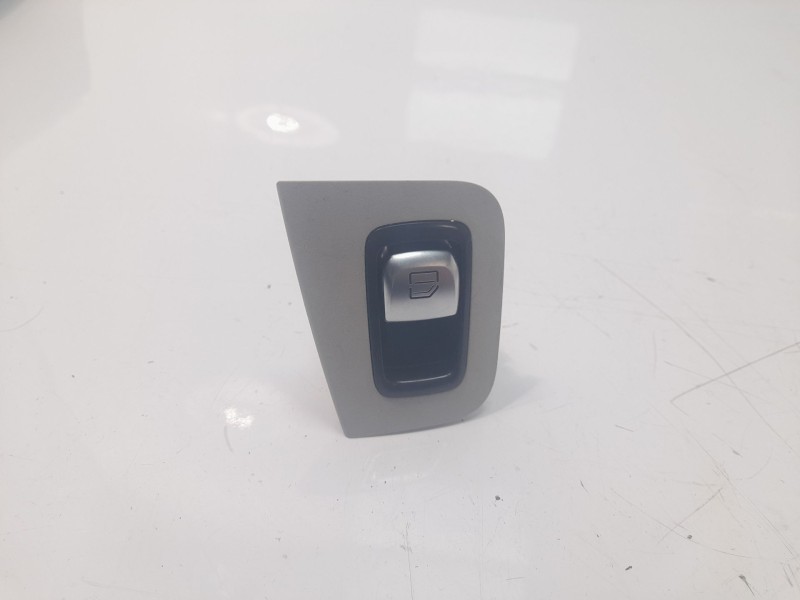 Recambio de mando elevalunas delantero derecho para mercedes-benz clase c (w205) familiar 2.1 cdi cat referencia OEM IAM A222905