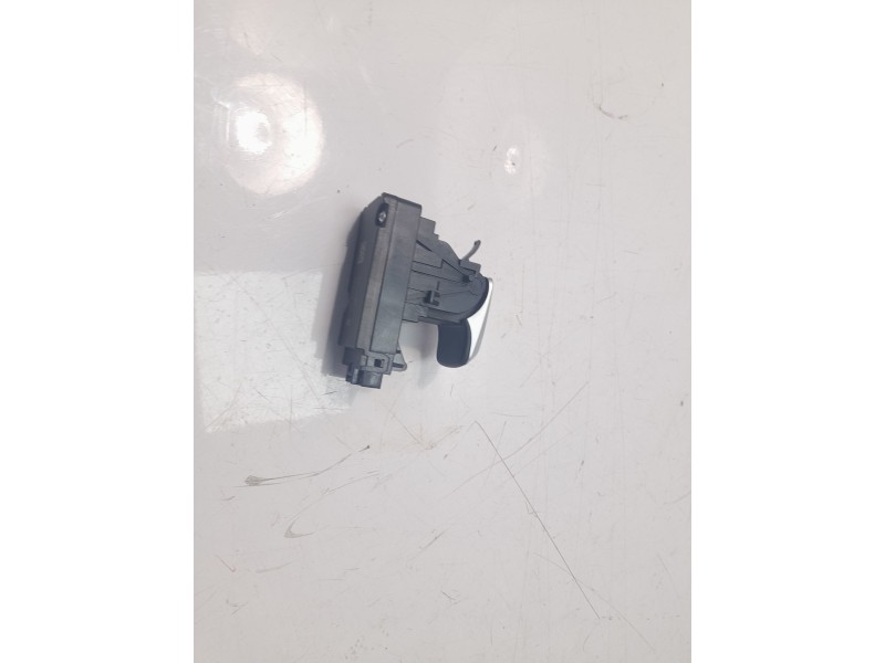 Recambio de palanca freno para mercedes-benz clase c (w205) familiar 2.1 cdi cat referencia OEM IAM A2059056603  