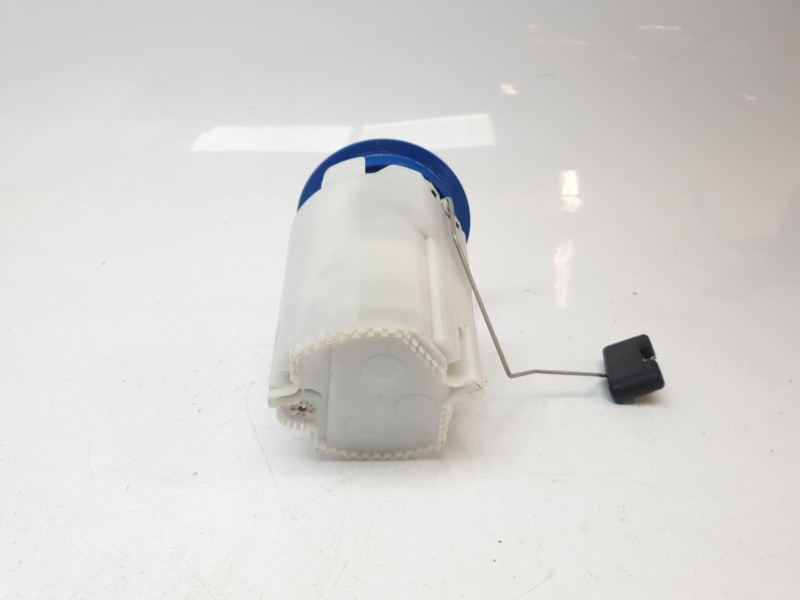Recambio de bomba combustible para seat leon sportstourer (kl8) referencia OEM IAM 5WA919051A  
