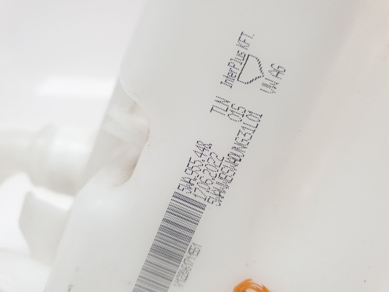 Recambio de deposito limpia para seat leon sportstourer (kl8) referencia OEM IAM 5WA955448  