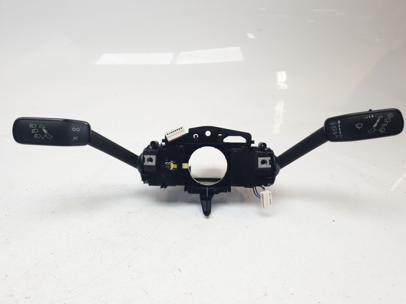 Recambio de mando multifuncion para seat leon sportstourer (kl8) referencia OEM IAM 5Q1953507FL  