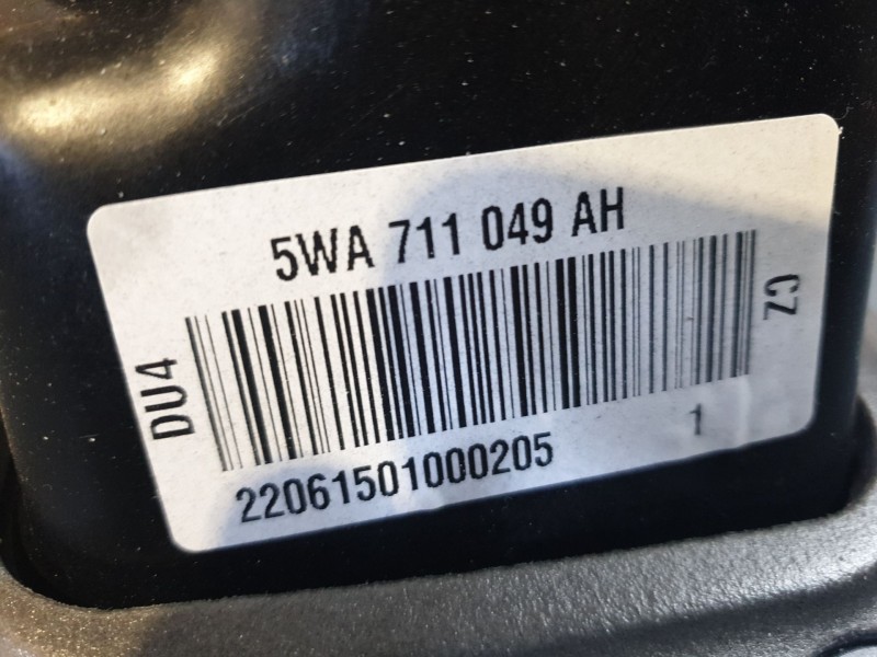 Recambio de palanca cambio para seat leon sportstourer (kl8) referencia OEM IAM 5WA711049AH  