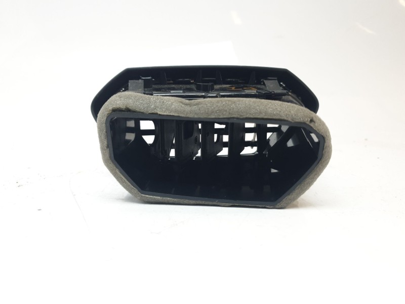 Recambio de aireador izquierdo para seat leon sportstourer (kl8) referencia OEM IAM 5FB820901AUNB  