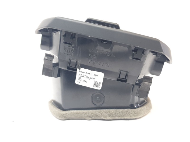 Recambio de aireador izquierdo para seat leon sportstourer (kl8) referencia OEM IAM 5FB820901AUNB  