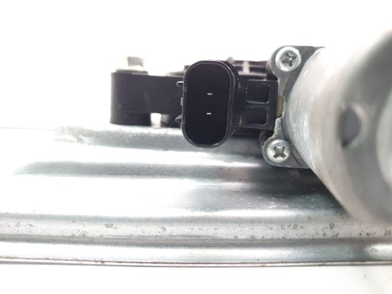 Recambio de elevalunas trasero izquierdo para hyundai kona referencia OEM IAM 83401J9000  