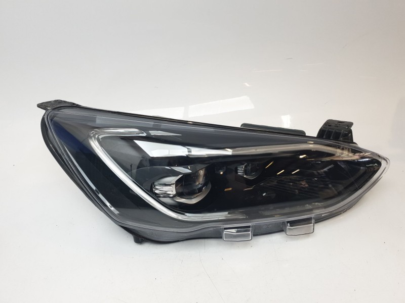 Recambio de faro derecho para ford focus 1.0 ecoboost cat referencia OEM IAM JX7B13E016CF  