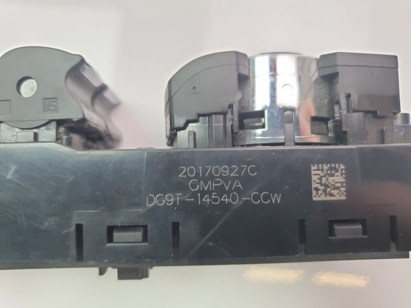 Recambio de mando elevalunas delantero izquierdo para ford ecosport (cr6) trend referencia OEM IAM DG9T14540CCW  