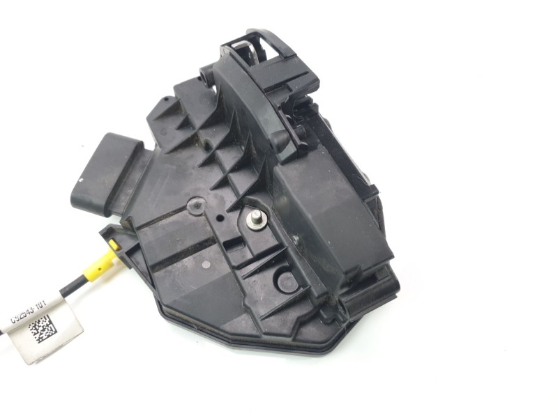 Recambio de cerradura puerta trasera derecha para ford ecosport (cr6) trend referencia OEM IAM GN15A264A26EC  