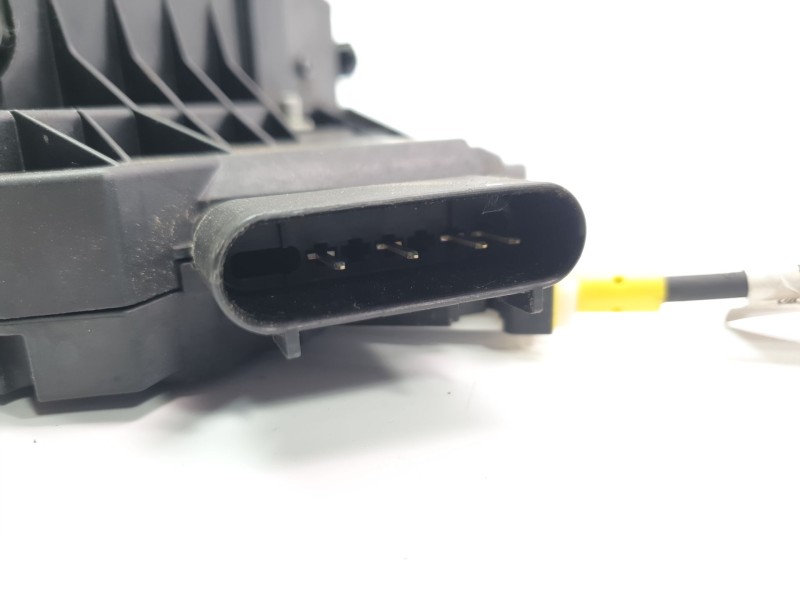 Recambio de cerradura puerta trasera derecha para ford ecosport (cr6) trend referencia OEM IAM GN15A264A26EC  